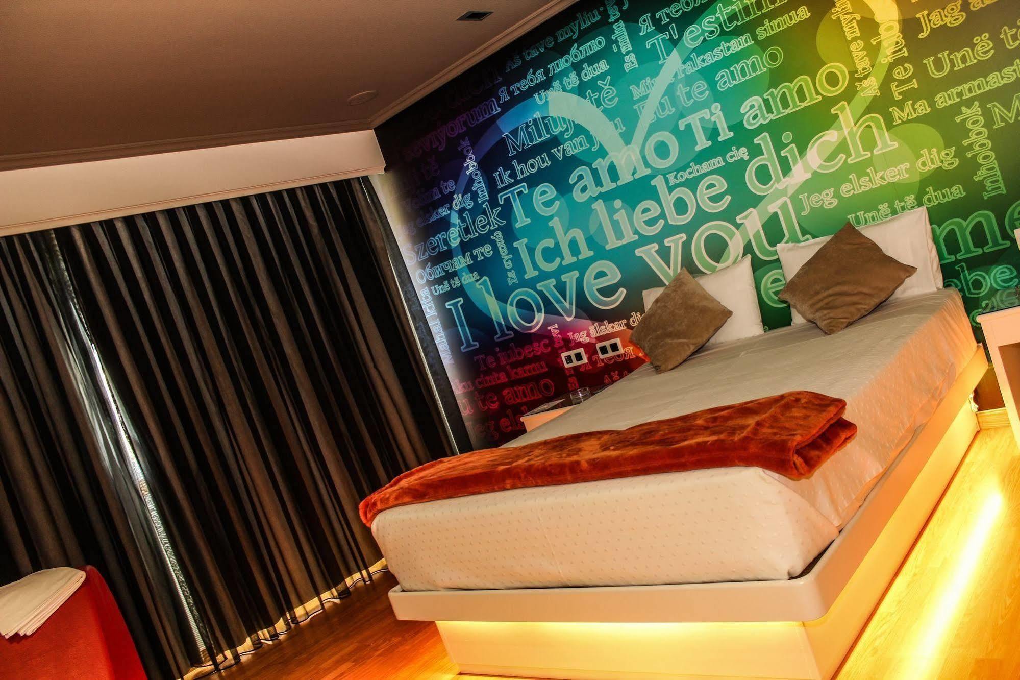 Motel Trebol Туй Екстериор снимка